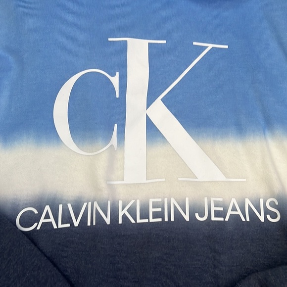 Calvin Klein cropped sweatshirt - Picture 2 of 2